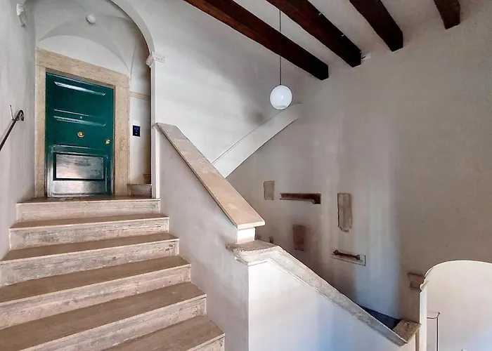 Residenza Torre Vecchiarelli - 1 *